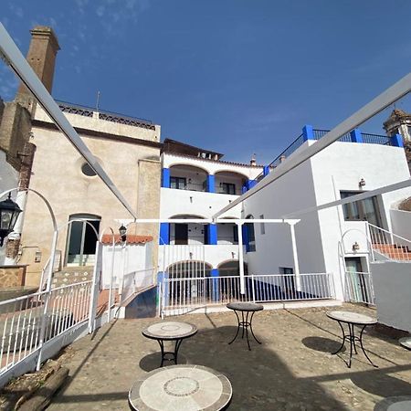 Hotel Rural La Posada De Las Cigueenas Jerez De Los Caballeros Eksteriør bilde