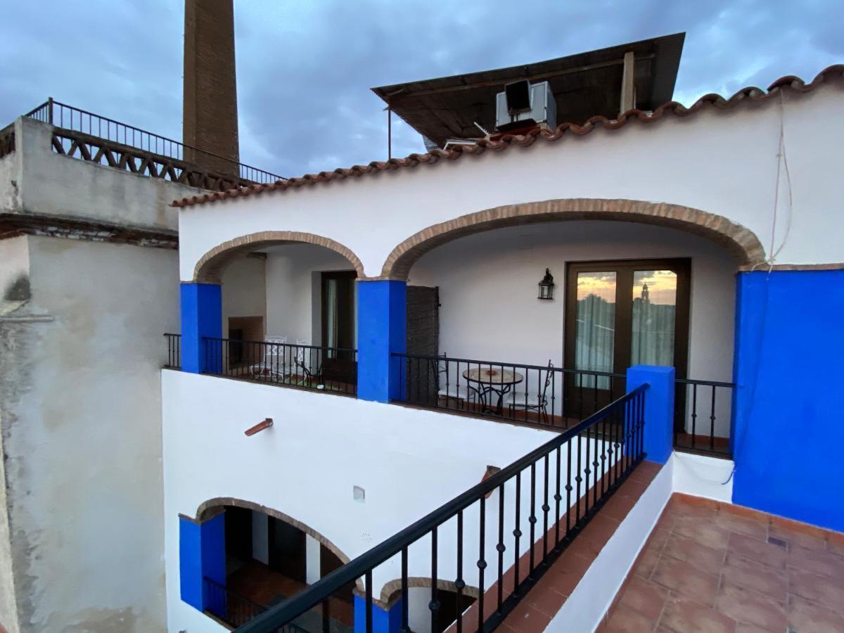 Hotel Rural La Posada De Las Cigueenas Jerez De Los Caballeros Eksteriør bilde