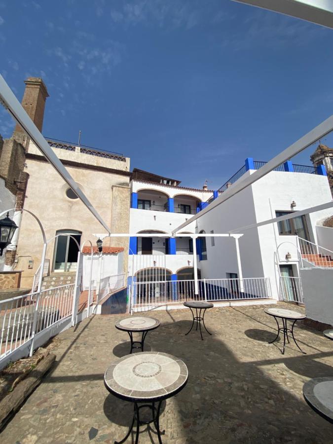 Hotel Rural La Posada De Las Cigueenas Jerez De Los Caballeros Eksteriør bilde