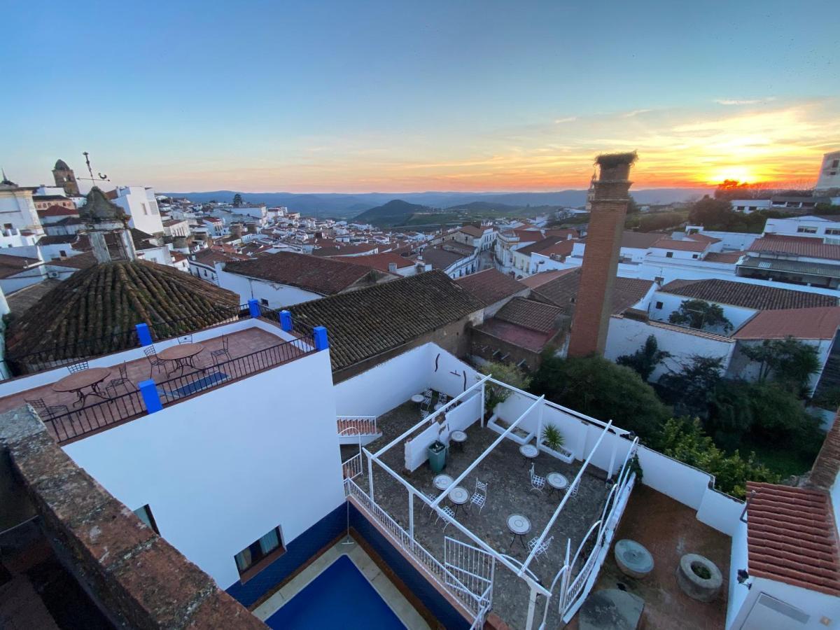 Hotel Rural La Posada De Las Cigueenas Jerez De Los Caballeros Eksteriør bilde