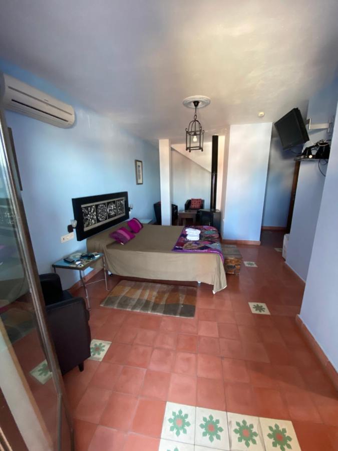 Hotel Rural La Posada De Las Cigueenas Jerez De Los Caballeros Eksteriør bilde