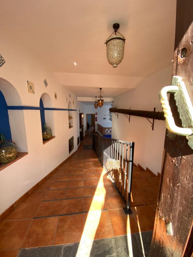 Hotel Rural La Posada De Las Cigueenas Jerez De Los Caballeros Eksteriør bilde