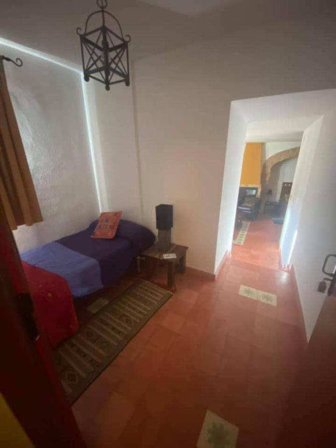 Hotel Rural La Posada De Las Cigueenas Jerez De Los Caballeros Eksteriør bilde